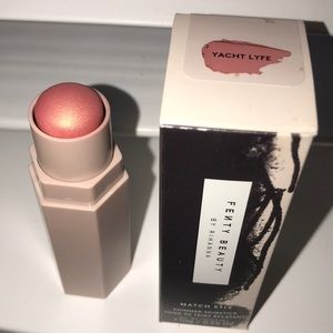 FENTY MATCH STICK